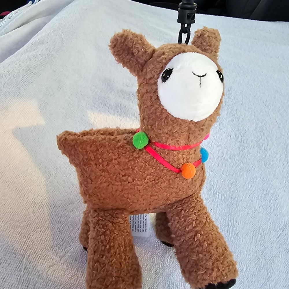 Scentsy Buddy Clip Alize the Alpaca Brown Plush Pineapple Coconut Vanilla Scent